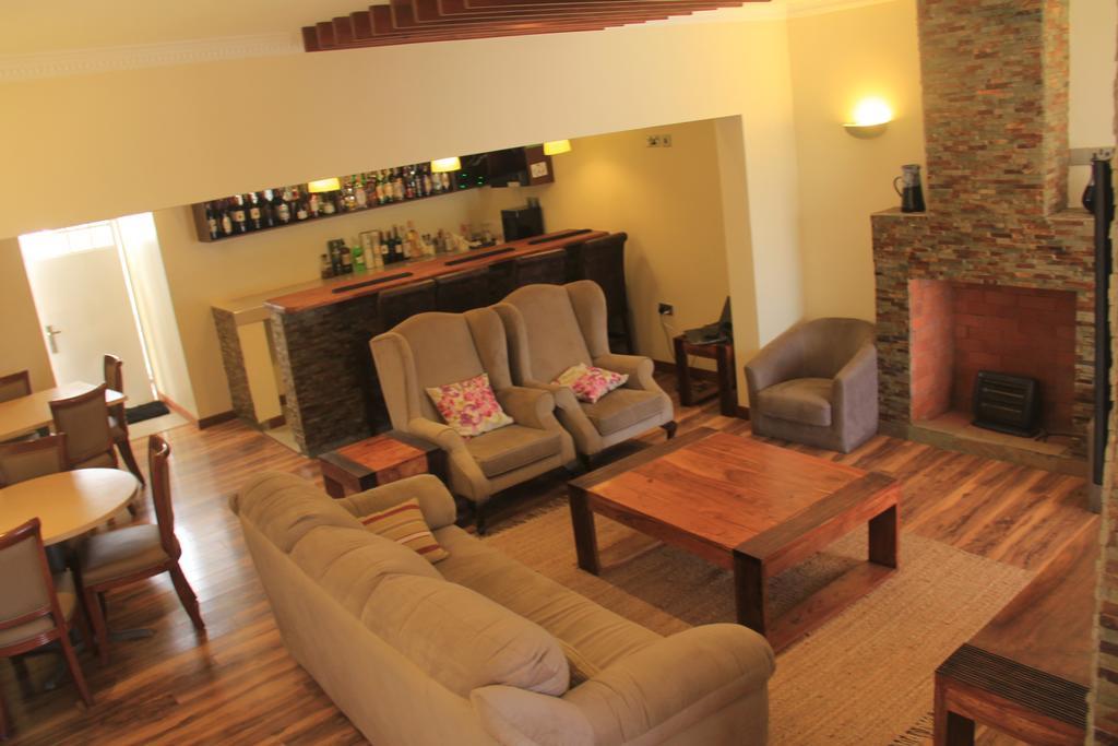Brownie'S Guesthouse Lake Elementaita Esterno foto