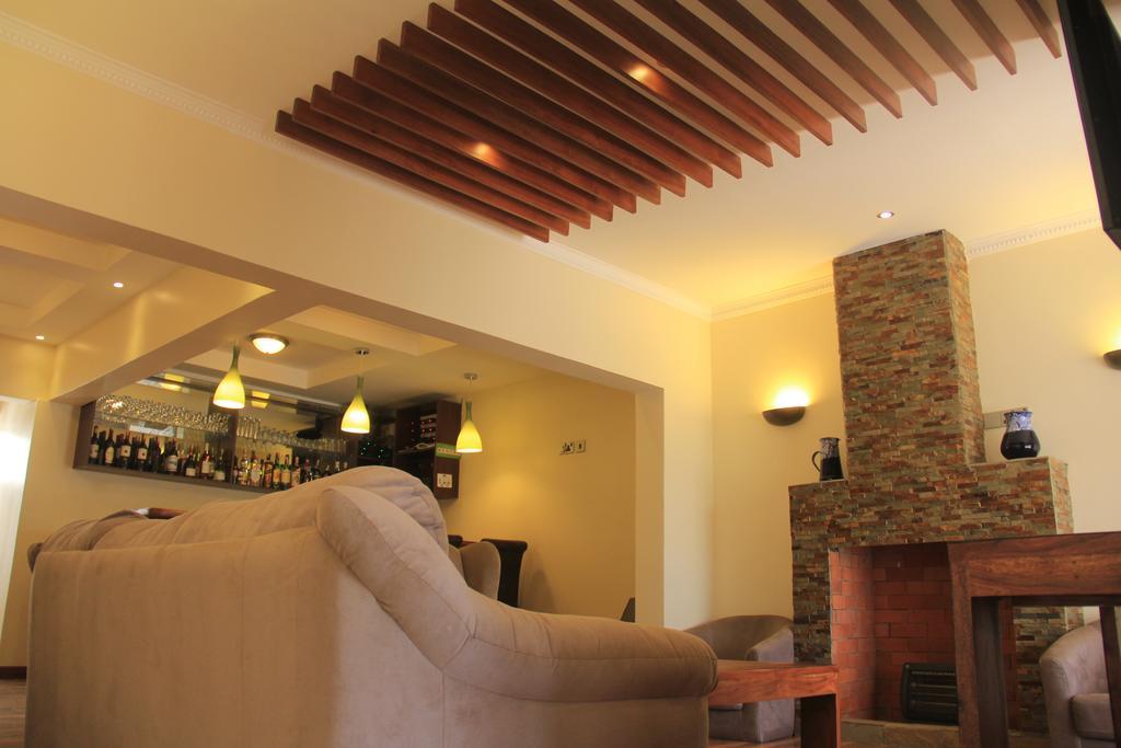 Brownie'S Guesthouse Lake Elementaita Esterno foto